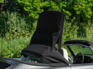Immagine 19/50 di Porsche 911 Carrera 4 (1990)