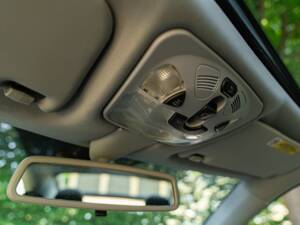 Image 39/50 of Mercedes-Benz C 320 Sportcoupé (2003)