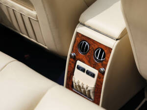 Image 44/52 of Rolls-Royce Corniche V (2000)