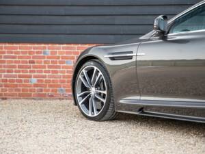 Image 16/50 of Aston Martin DBS (2011)