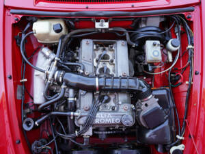 Image 45/50 of Alfa Romeo 2.0 Spider (1990)