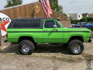 Image 4/24 of Dodge Ramcharger (1976)