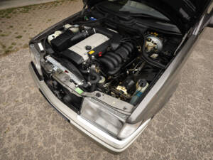 Imagen 18/74 de Mercedes-Benz E 320 (1994)