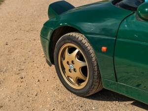 Image 26/50 of Lotus Elan (1991)