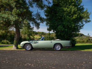 Afbeelding 2/78 van Aston Martin DB 6 Vantage Volante (1967)