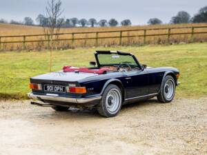 Bild 24/44 von Triumph TR 6 (1970)