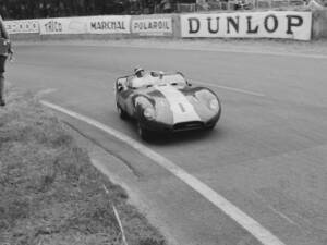 Image 27/28 of Lister Costin (1959)