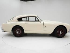 Afbeelding 9/15 van Aston Martin DB 2&#x2F;4 Mk III (1959)