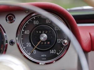 Image 10/27 of Mercedes-Benz 190 SL (1956)