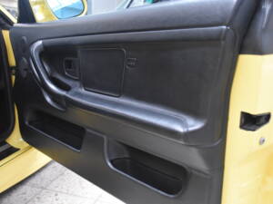 Image 17/28 of BMW M3 (1998)