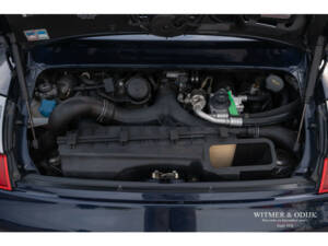 Image 30/31 de Porsche 911 Turbo (2003)