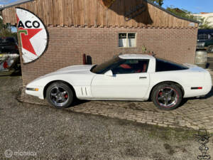 Bild 3/23 von Chevrolet Corvette (1994)