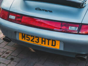 Image 29/50 of Porsche 911 Carrera (1994)