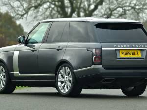 Bild 6/50 von Land Rover Range Rover Vogue SDV8 (2019)