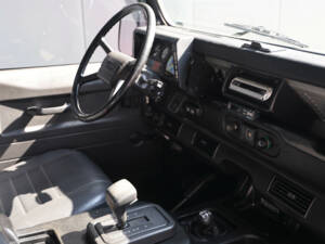 Afbeelding 31/38 van Land Rover 90 (1989)