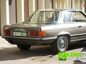 Bild 9/10 von Mercedes-Benz 280 SLC (1976)