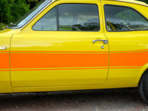 Image 39/50 de Ford Escort RS 2000 (1974)