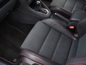 Image 50/50 of Volkswagen Golf VI GTI (2011)