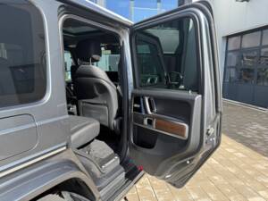 Bild 13/30 von Mercedes-Benz G 500 (kurz) (2018)