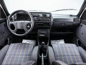 Image 12/27 of Volkswagen Golf Mk II Gti 1.8 (1988)