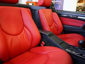 Imagen 18/41 de Mercedes-Benz SL 500 (1997)