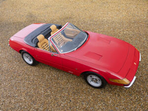 Bild 9/40 von Ferrari 365 GTB&#x2F;4 Spyder (1973)