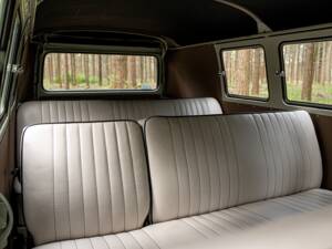 Imagen 5/5 de Volkswagen T1 Kombi (1965)