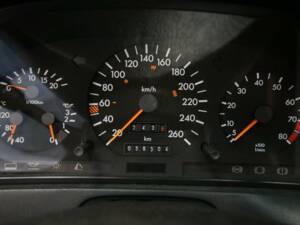 Imagen 14/30 de Mercedes-Benz 300 SL-24 (1991)