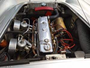 Image 14/15 of Austin-Healey 100&#x2F;4 (BN2) (1956)