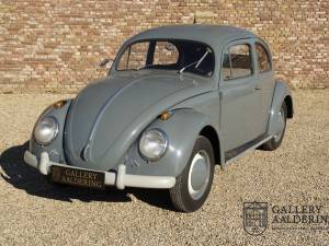 Immagine 45/50 di Volkswagen Beetle 1200 Standard &quot;Oval&quot; (1955)