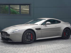 Imagen 4/50 de Aston Martin V12 Vantage S (2014)