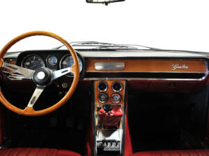 Image 26/34 of Alfa Romeo Giulia Nuova Super 1300 (1975)