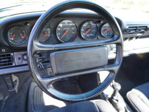 Bild 22/52 von Porsche 911 Carrera 4 (1990)