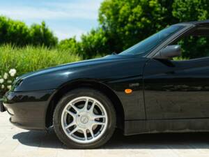 Bild 21/50 von Alfa Romeo GTV 2.0 Twin Spark (1997)