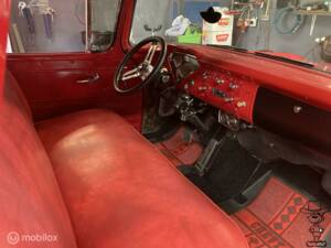 Image 24/45 of Chevrolet Apache Stepside (1959)