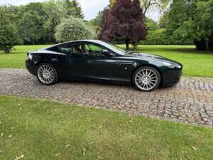 Image 6/43 of Aston Martin DB 9 (2008)