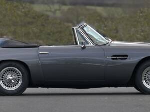 Bild 9/50 von Aston Martin DB 6 Vantage Volante (1969)