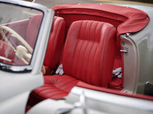 Image 12/27 de Mercedes-Benz 190 SL (1956)