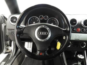 Immagine 6/15 di Audi TT 1.8 T (1999)