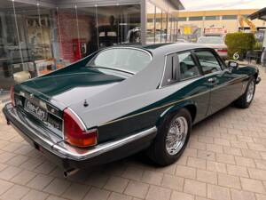 Image 6/27 of Jaguar XJS 5.3 V12 (1986)