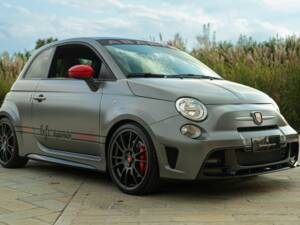 Imagen 9/50 de Abarth 695 Biposto (2016)