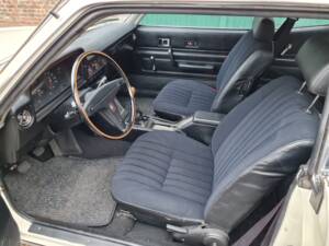 Bild 27/46 von Toyota Cressida (1977)