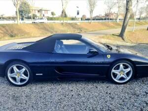 Immagine 3/4 di Ferrari F 355 Spider (1999)