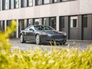 Imagen 10/50 de Aston Martin DB 9 (2006)