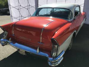 Image 5/28 of Buick Roadmaster (1956)