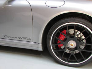 Image 20/21 of Porsche 911 Carrera 4 GTS (2012)