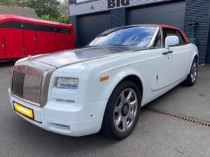 Bild 1/26 von Rolls-Royce Phantom DHC (2013)