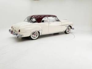 Image 2/15 of Chrysler Windsor Town &amp; Country Newport (1950)