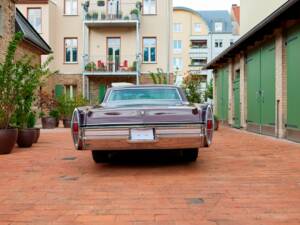 Bild 24/200 von Cadillac Coupe DeVille (1968)