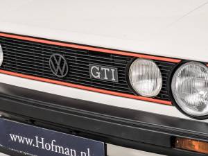 Image 23/50 of Volkswagen Golf I GTI Pirelli 1.8 (1983)
